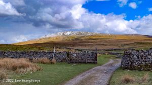 Pen-y-ghent & Plover Hill – Wild Camp #030