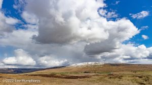 Pen-y-ghent & Plover Hill – Wild Camp #030