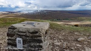 Pen-y-ghent & Plover Hill – Wild Camp #030